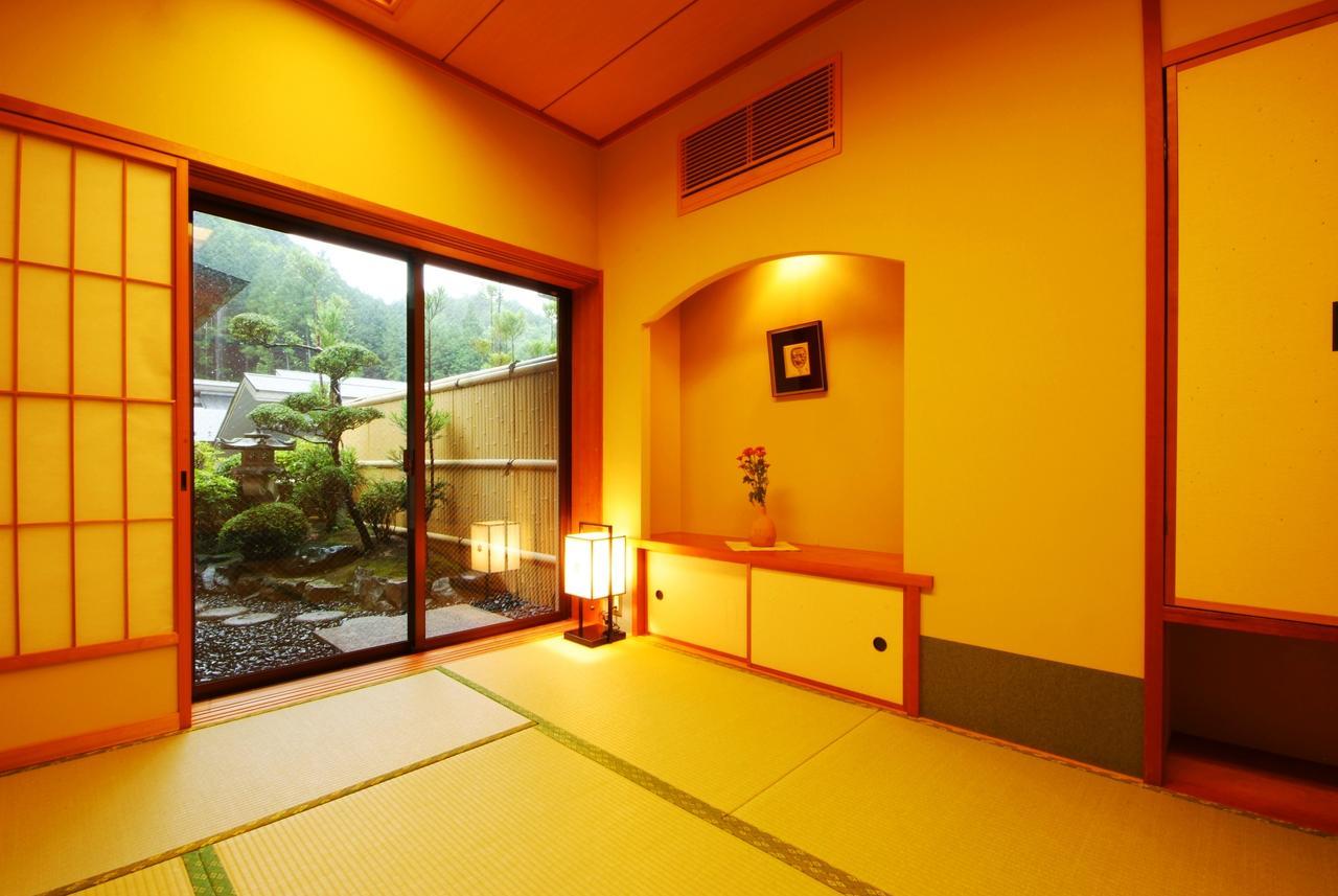 龟冈 松园庄 保津川亭酒店 外观 照片