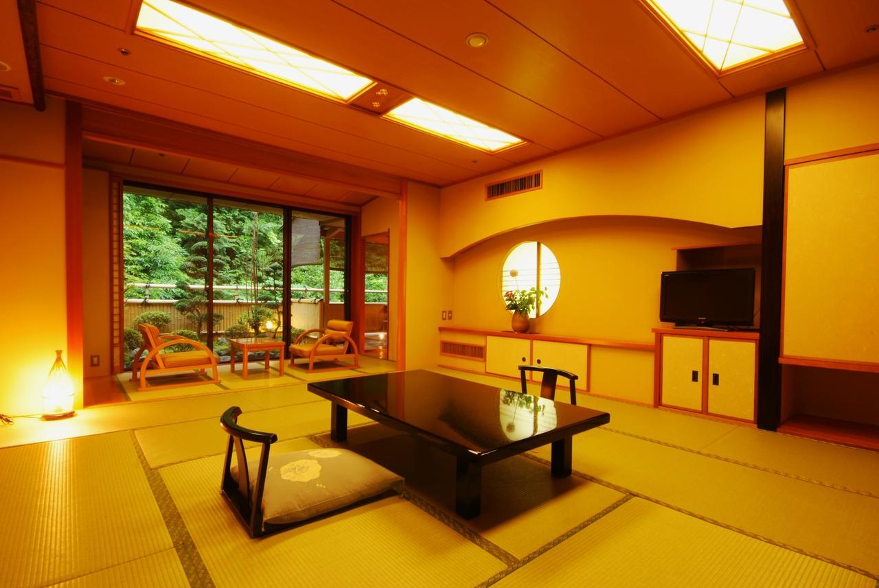 龟冈 松园庄 保津川亭酒店 外观 照片